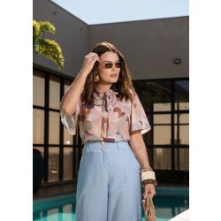 Vanessa Ferraz | Blusa c/ babado na gola