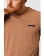 T-flow - Camiseta Revive Class Marrom