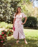 Savannah | Saia Ariana Rosa