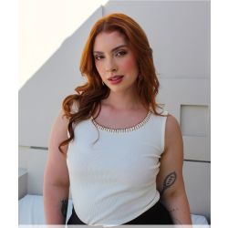 Madri Belle | Regata Isa em Malha Off White