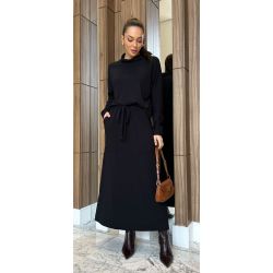 Maria Dubox | Conjunto de saia Flora em moletinho preto