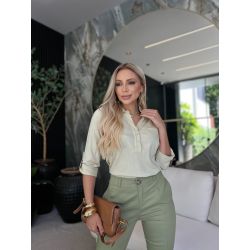 Julia Rodrigues | Camisa M 3/4 Bolso Embutido Erva Doce