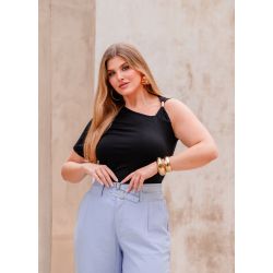 Bella Curves | Blusa Cassia Preto