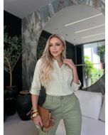 Julia Rodrigues | Camisa M 3/4 Bolso Embutido Erva Doce