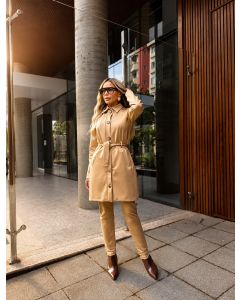 Julia Rodrigues | Trench Coats