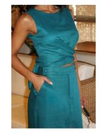 Lily Belle | Blusa em Linho Azul Petróleo