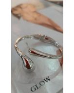 Glow | Bracelete Prata Levemente Curvadinha
