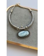 Jaqueline Bueno | Colar Bali com pedra oval
