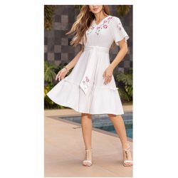 Imperio By Titanium | Vestido de Sarja Leve com Bordado